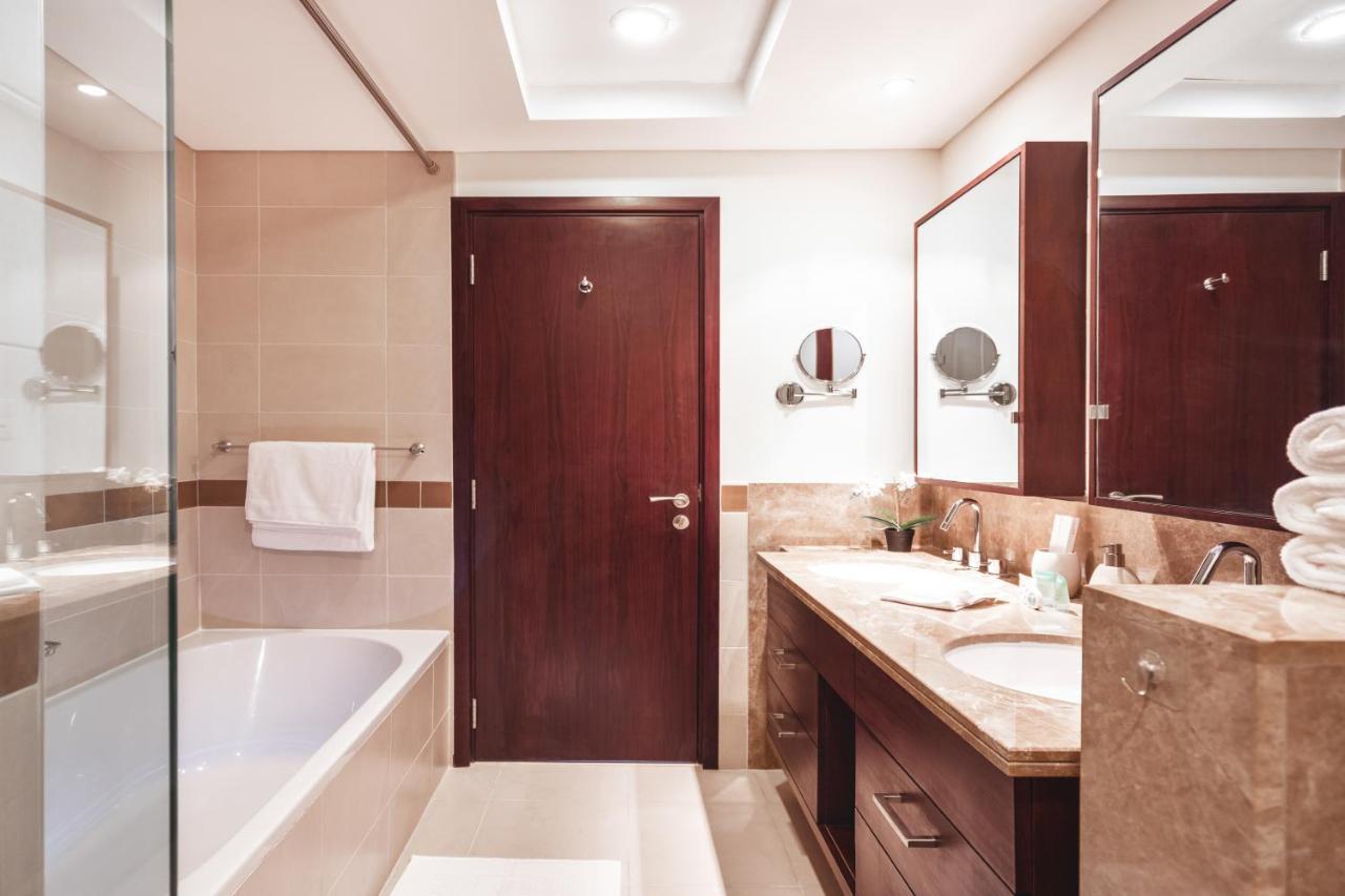 Elite Royal Apartment - Highest Floor - Full Burj Khalifa & Fountain View - Duke Dubai Bagian luar foto